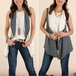 Matilda Jane Womens Full Moon Vest SizeMedium Cream Navy Reversible Stripe Solid